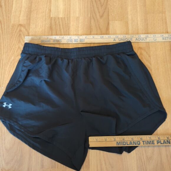 Under Armour Shorts Set Of 2 Womens Small Black Geometric Running Heatgear - Picture 2 of 7